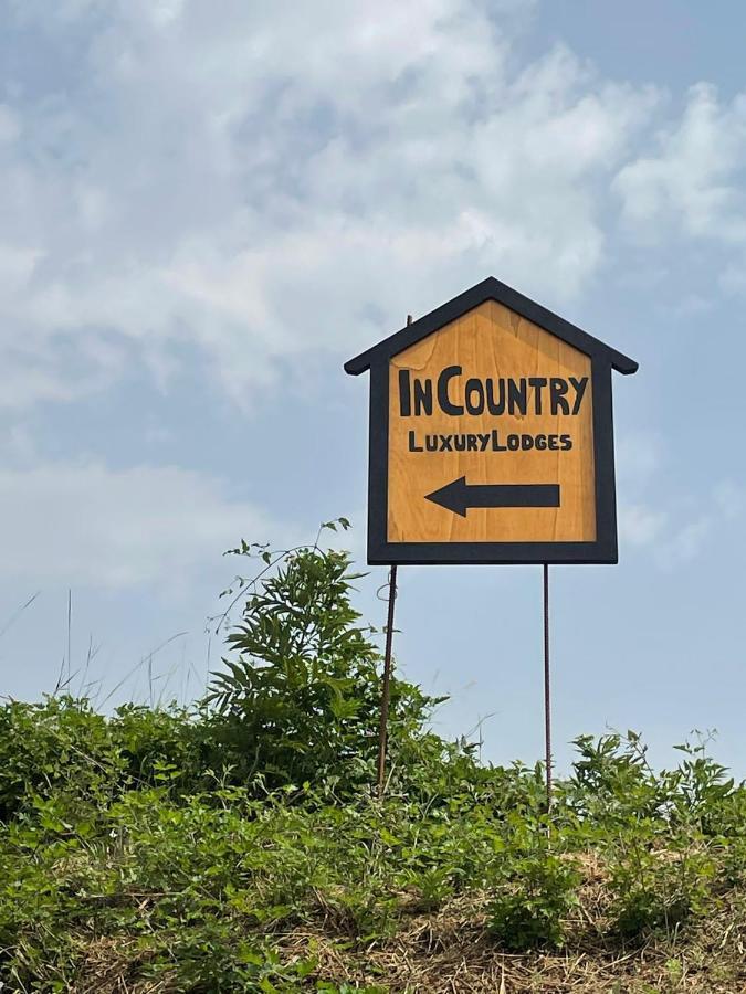 In Country Luxury Lodges Camerino Dış mekan fotoğraf